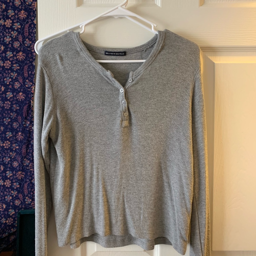 Grey Brandy tee!